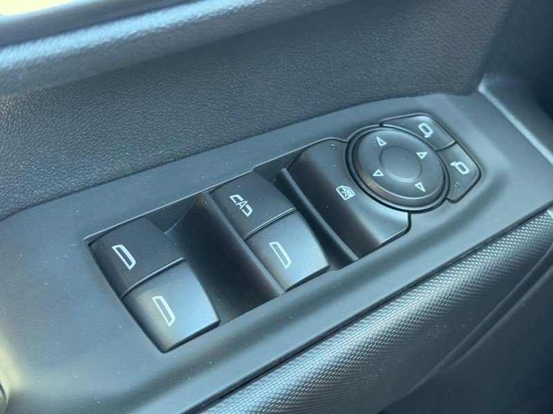 Used 2025 Chevrolet Silverado 1500 Custom AWD/4WD image 20