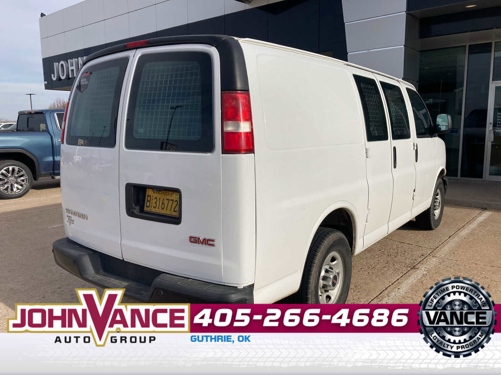 Used 2017 GMC Savana 2500 image 7