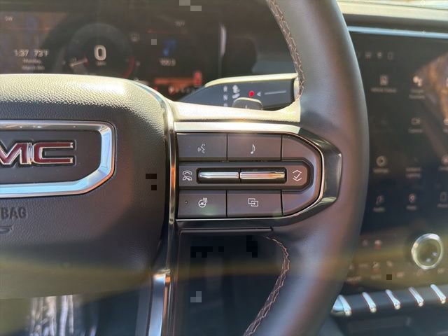 Used 2024 GMC Acadia AT4 w/ Luxury Package image 24