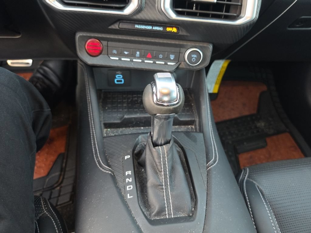 Used 2024 Ford Mustang Premium RWD image 9