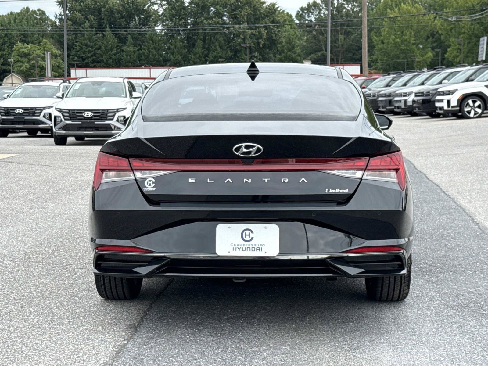 Certified 2022 Hyundai Elantra Limited FWD image 26