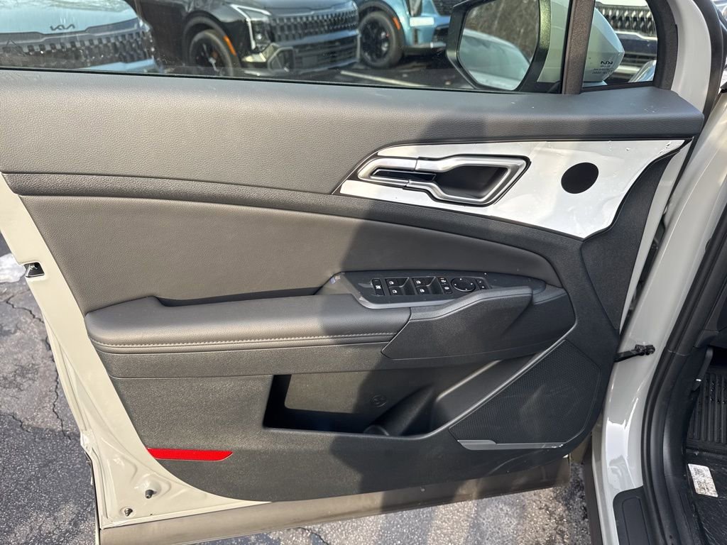 New 2026 Kia Sportage EX image 10