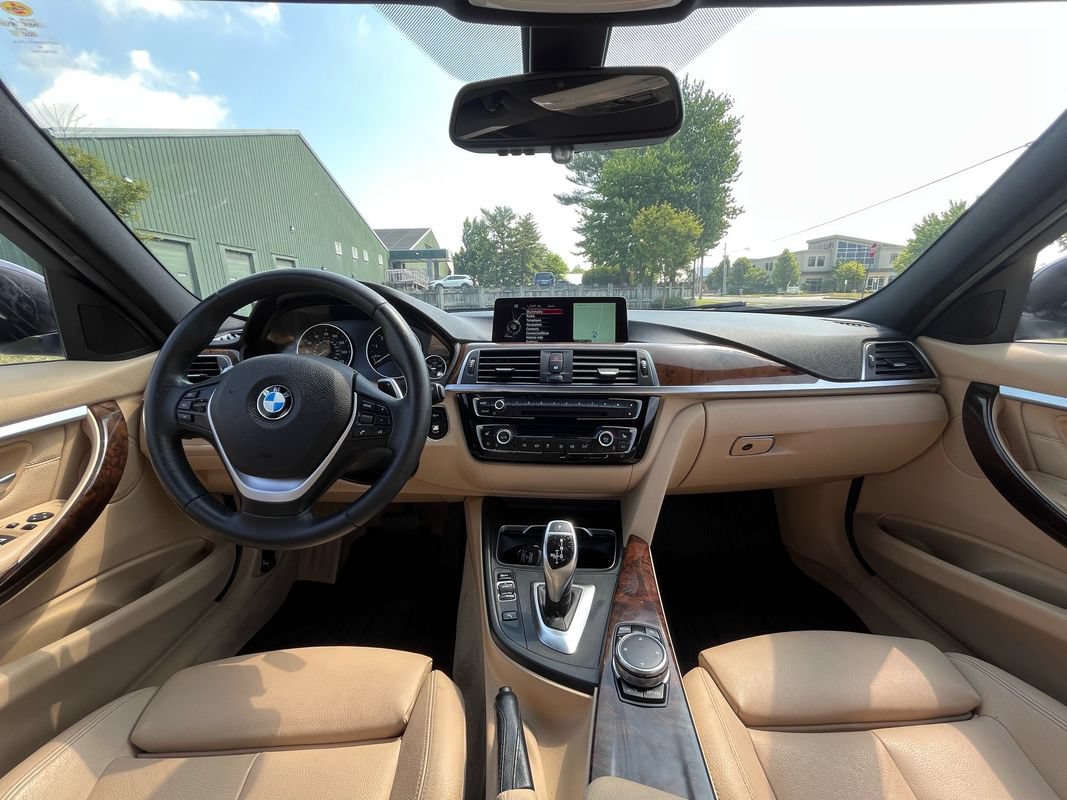 Used 2016 BMW 328i Sedan RWD image 15