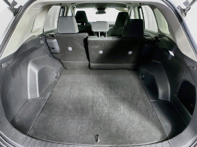 Used 2025 Toyota RAV4 LE AWD/4WD image 29