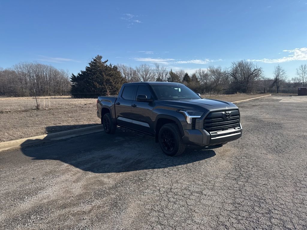 New 2025 Toyota Tundra SR5 image 8