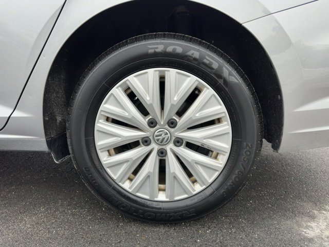Used 2019 Volkswagen Jetta S w/ Driver Assistance Package image 26