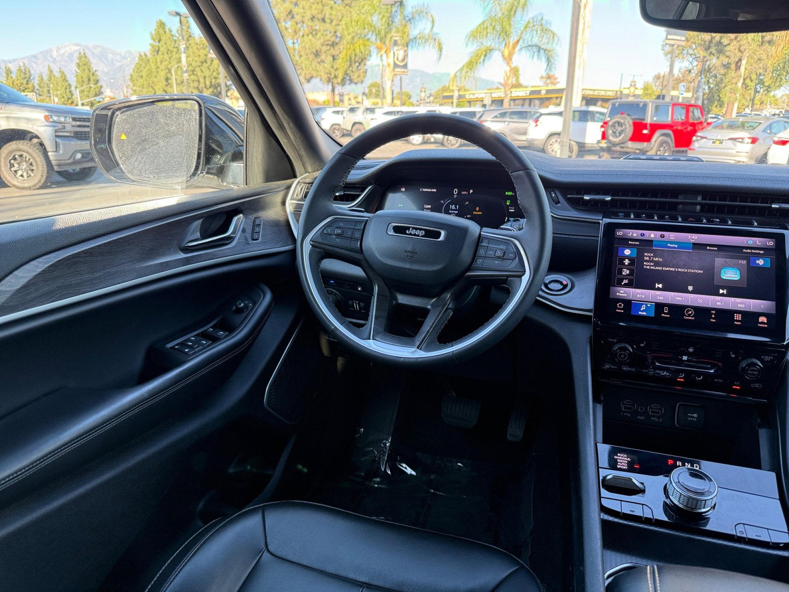 Used 2024 Jeep Grand Cherokee Limited 4xe image 21