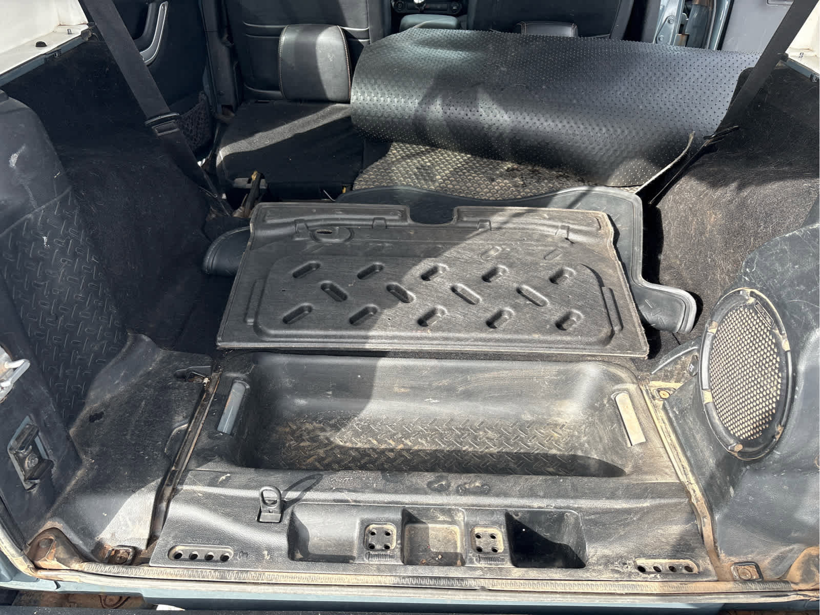 Used 2014 Jeep Wrangler Unlimited Rubicon w/ Connectivity Group image 54