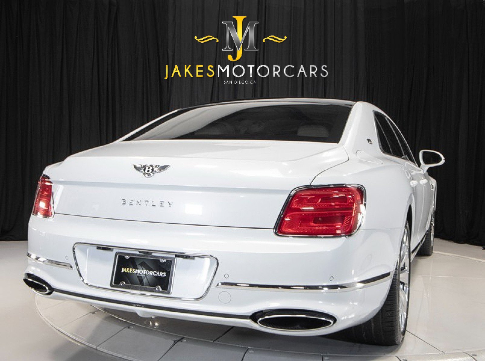 Used 2020 Bentley Flying Spur W12 w/ First Edition Specification image 12