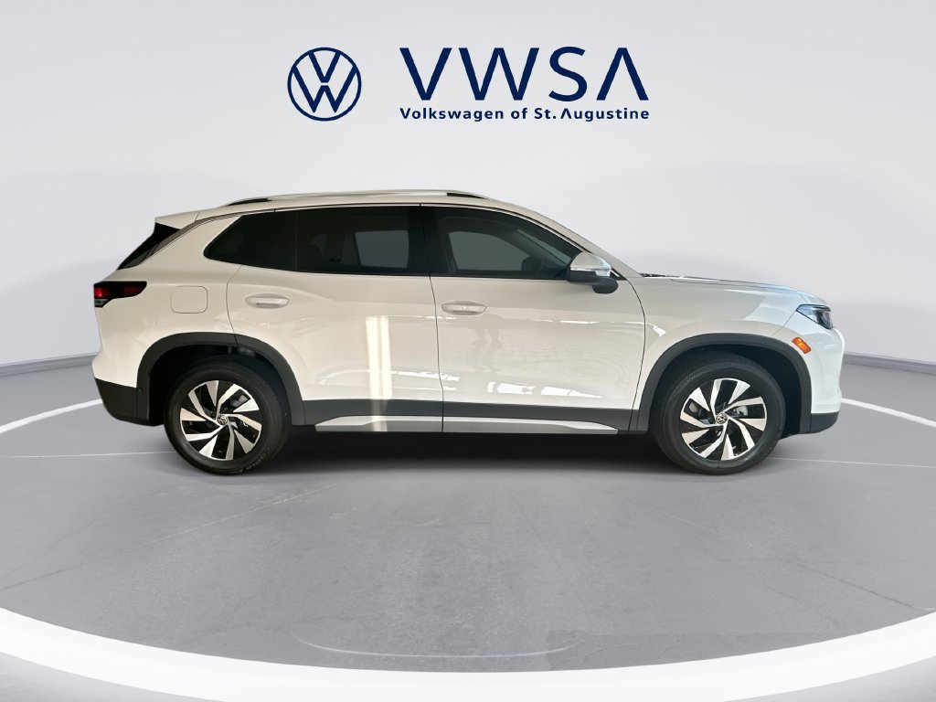 Certified 2026 Volkswagen Tiguan S FWD image 8