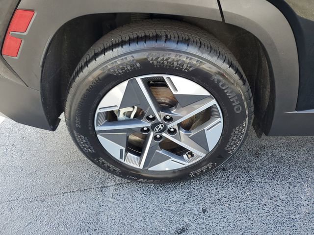 Certified 2025 Hyundai Tucson SEL FWD image 31