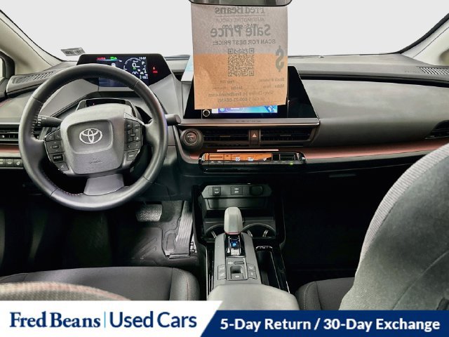 Used 2024 Toyota Prius Prime FWD image 31