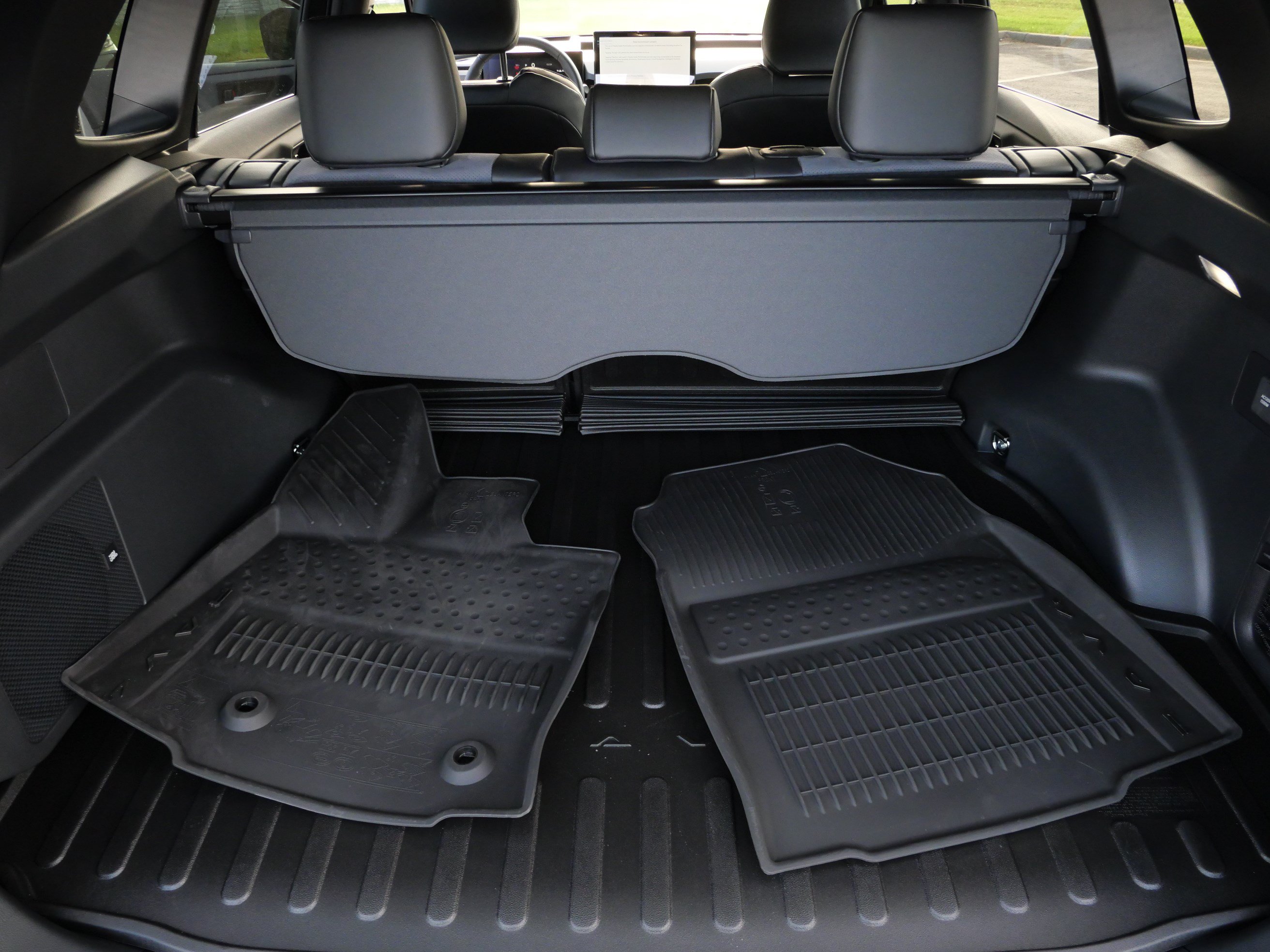 Certified 2026 Toyota RAV4 XSE w/ Panoramic Sun Roof Package AWD/4WD image 18