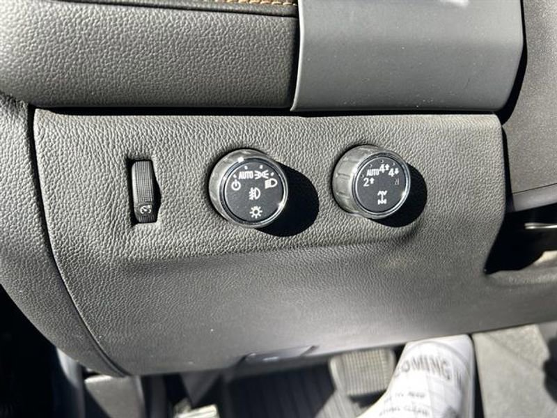 Used 2021 GMC Canyon AT4 w/ Trailering Package AWD/4WD image 13