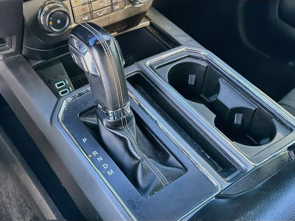 Used 2018 Ford F150 XLT w/ Equipment Group 302A Luxury AWD/4WD image 19