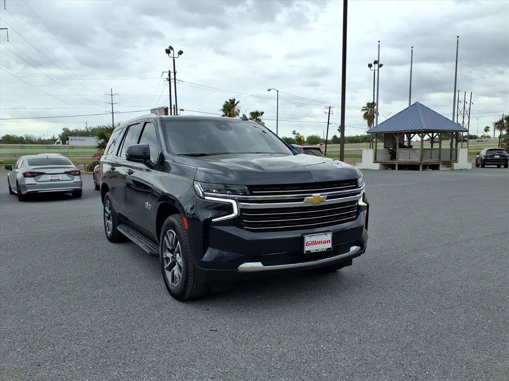 Used 2024 Chevrolet Tahoe LT w/ Luxury Package RWD image 2