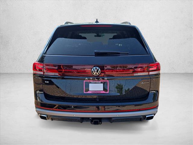 Used 2026 Volkswagen Atlas Peak Edition AWD/4WD image 4
