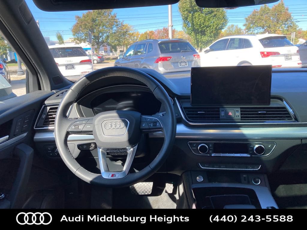 Certified 2024 Audi Q5 2.0T Premium Plus w/ Premium Plus Package image 43