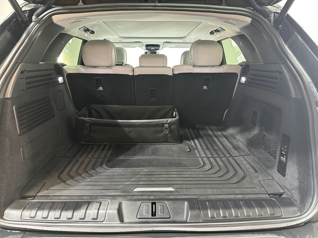 Used 2023 Land Rover Range Rover Sport SE image 16