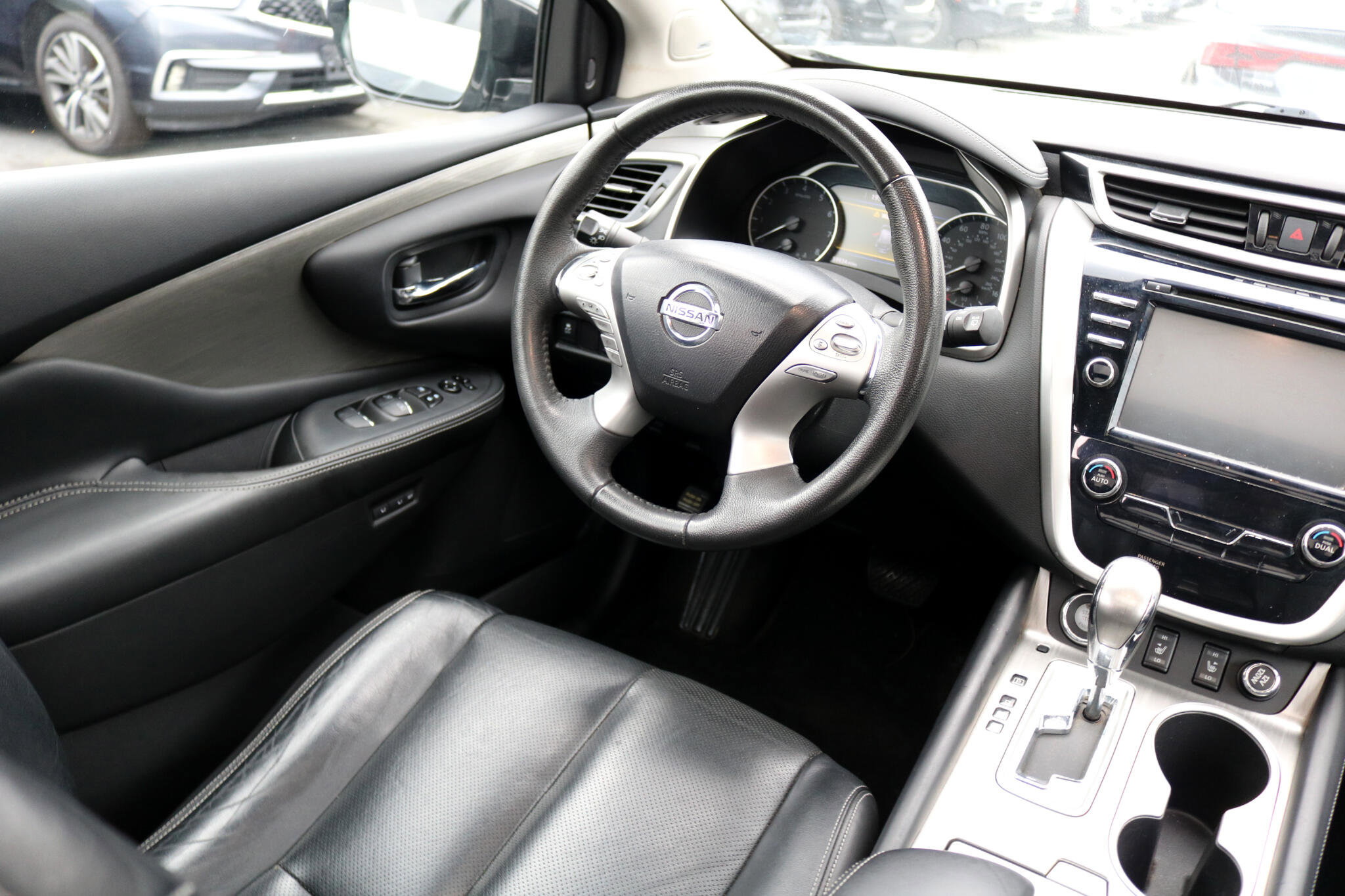 Used 2015 Nissan Murano SL w/ SL Technology Package image 24