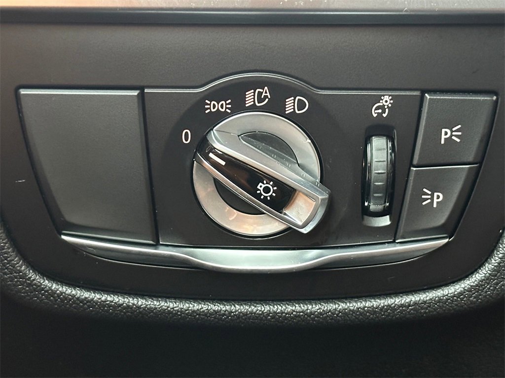 Used 2022 BMW X3 xDrive30i w/ Premium Package 2 image 30