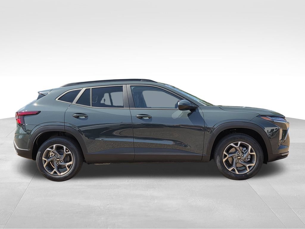 New 2026 Chevrolet Trax LT w/ LT Convenience Package FWD image 29