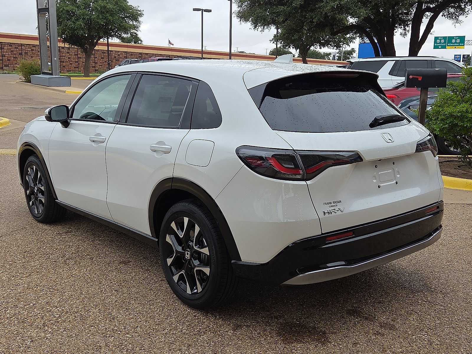 New 2027 Honda HR-V EX-L image 3