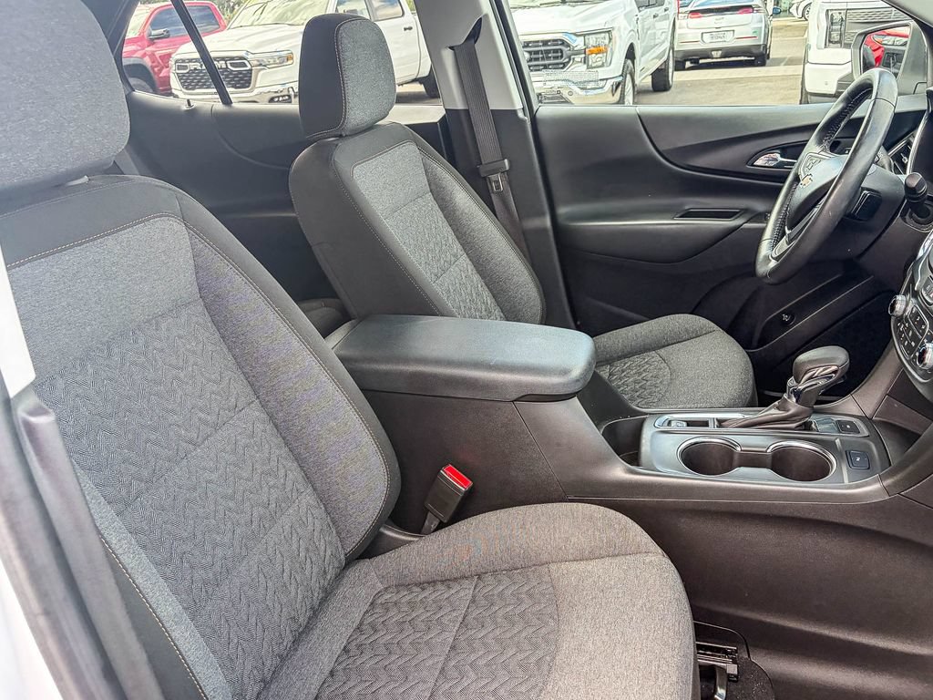 Used 2022 Chevrolet Equinox LT AWD/4WD image 36