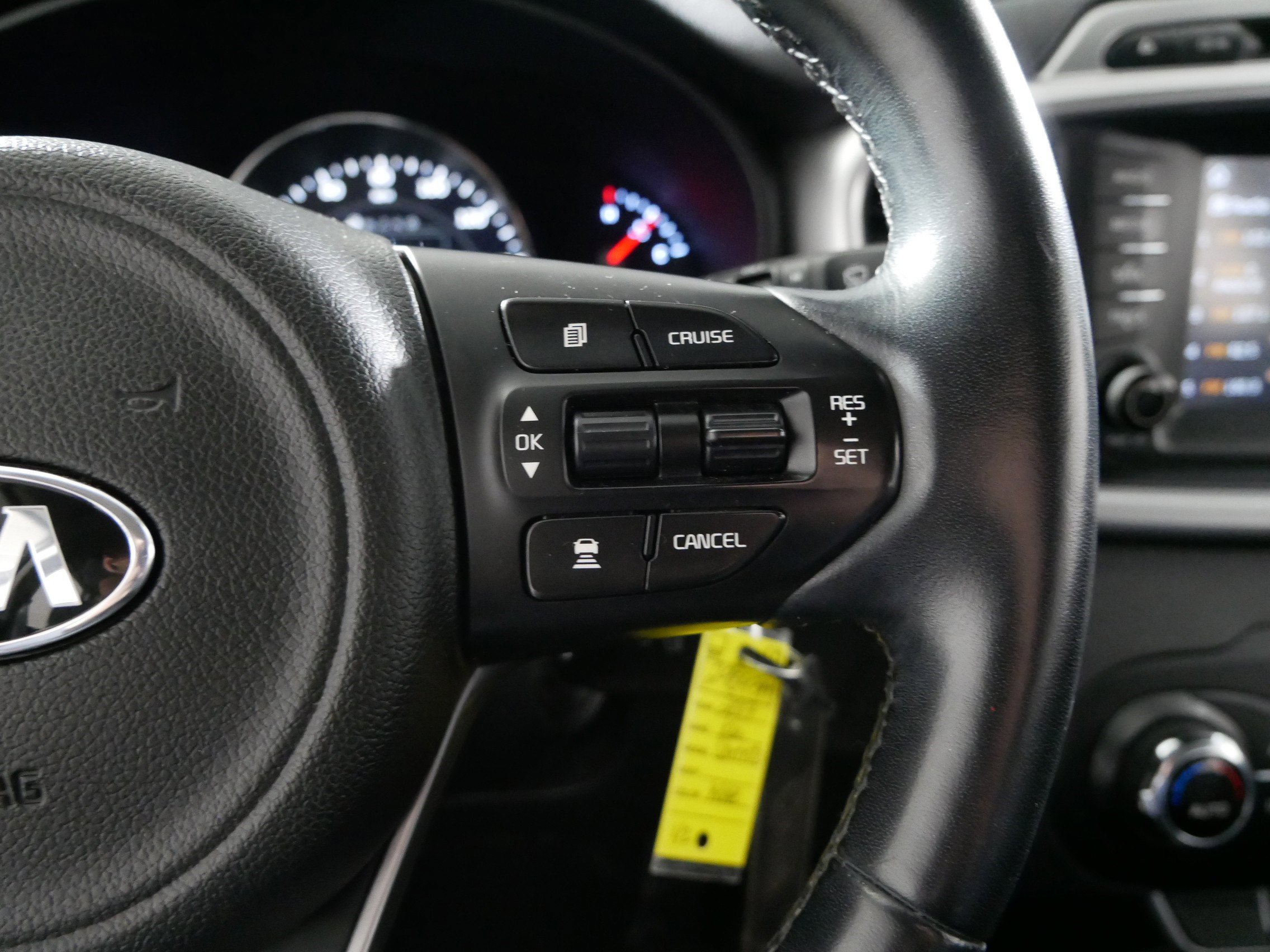 Used 2017 Kia Sorento LX w/ LX V6 Convenience Package image 28