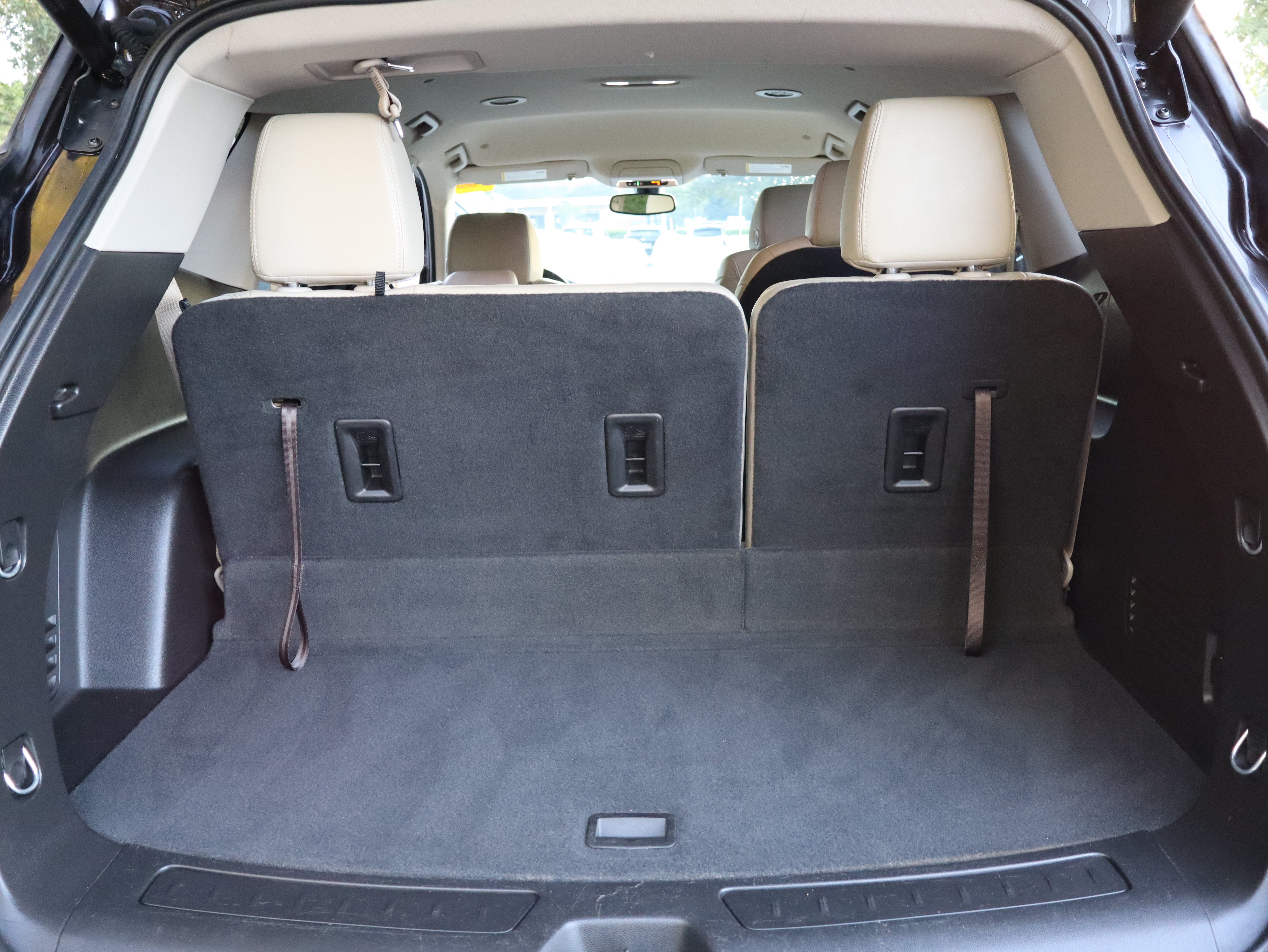 Used 2019 Buick Enclave Essence FWD image 47