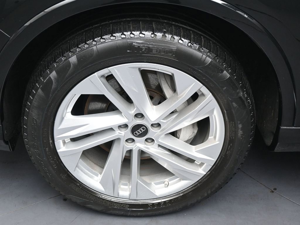 Used 2023 Audi Q7 3.0T Premium Plus w/ Premium Plus Package image 39