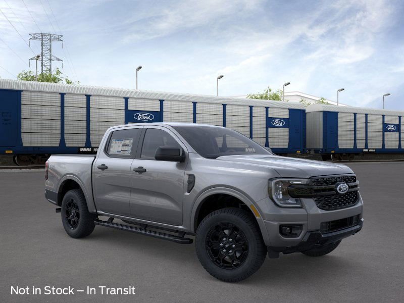 New 2025 Ford Ranger XLT w/ FX4 Off-Road Package