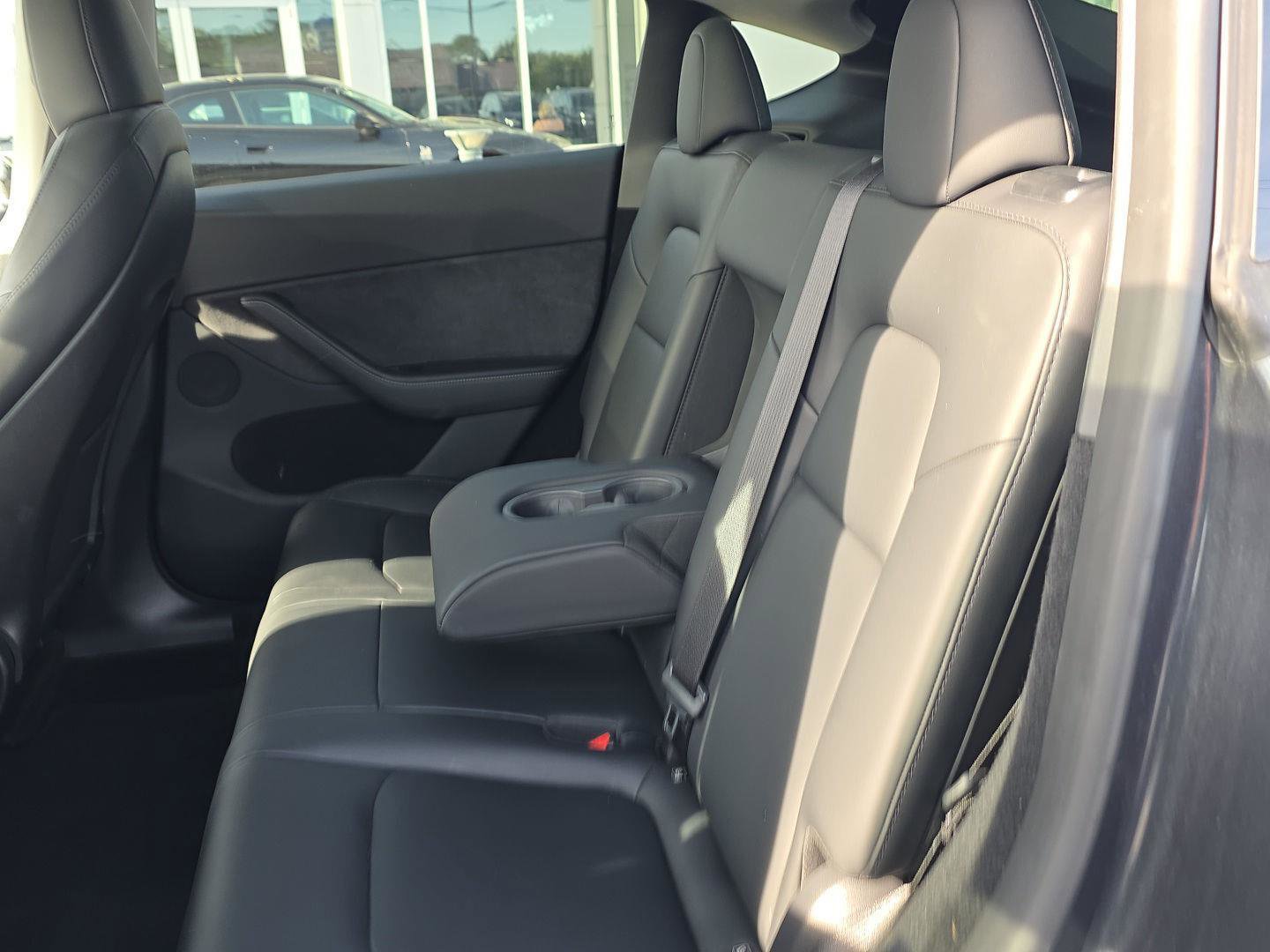 Used 2024 Tesla Model Y Long Range image 17