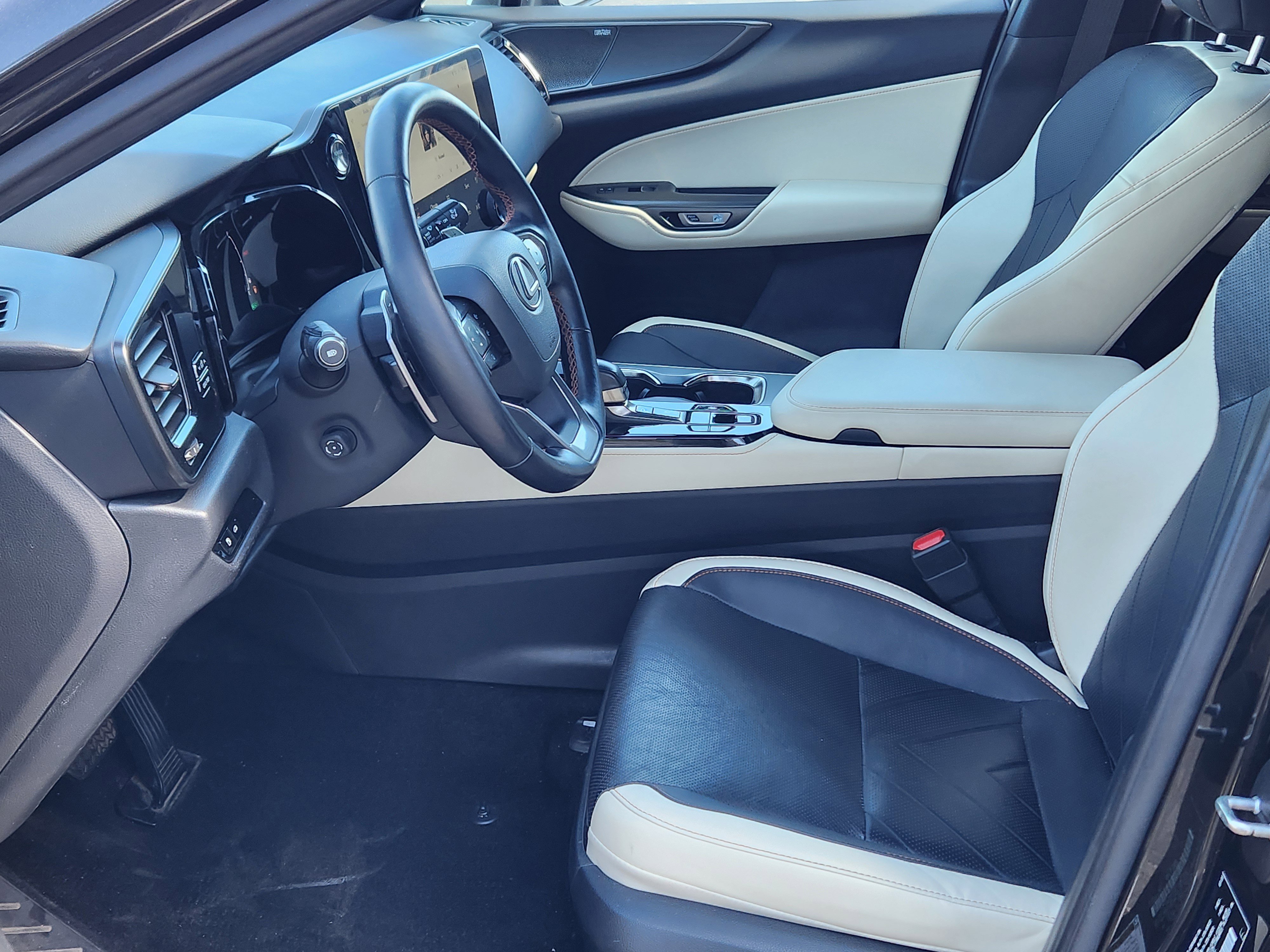 Certified 2024 Lexus NX 350h AWD w/ Vision Package image 15