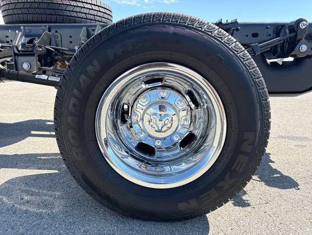 New 2026 RAM 3500 Tradesman w/ Chrome Appearance Group A AWD/4WD image 19