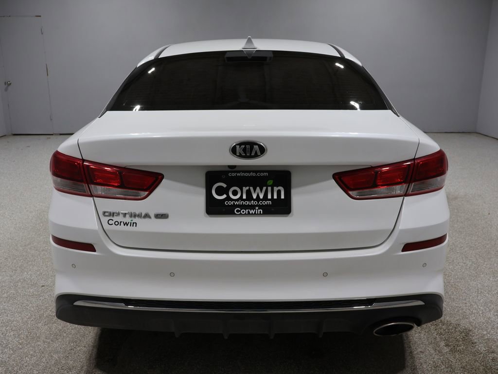 Used 2020 Kia Optima LX image 3