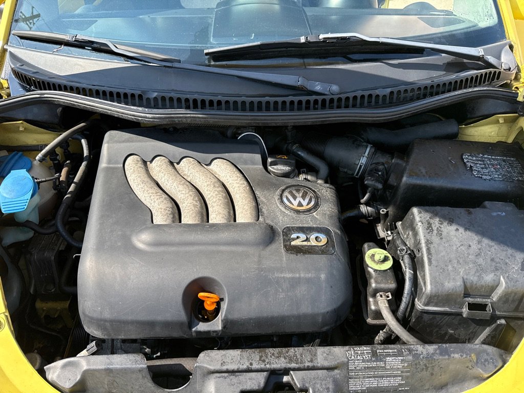 Used 2005 Volkswagen Beetle GLS image 16