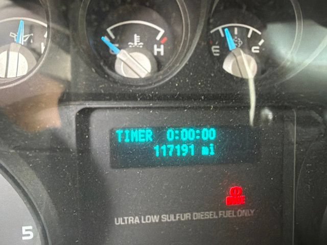 Used 2015 Ford F750 2WD Regular Cab Super Duty image 14