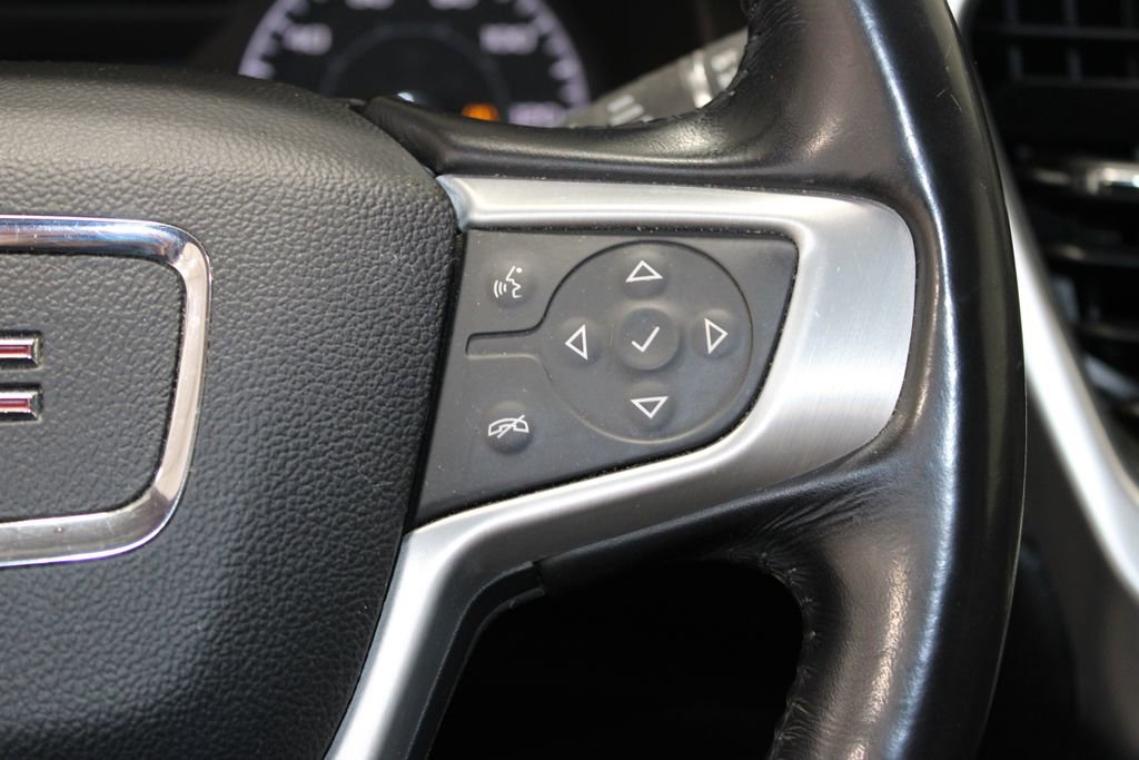 Used 2019 GMC Acadia SLE FWD image 16