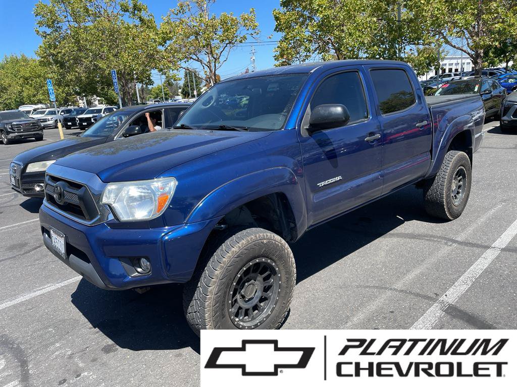 Used 2015 Toyota Tacoma PreRunner w/ TRD Off-Road Package RWD image 1