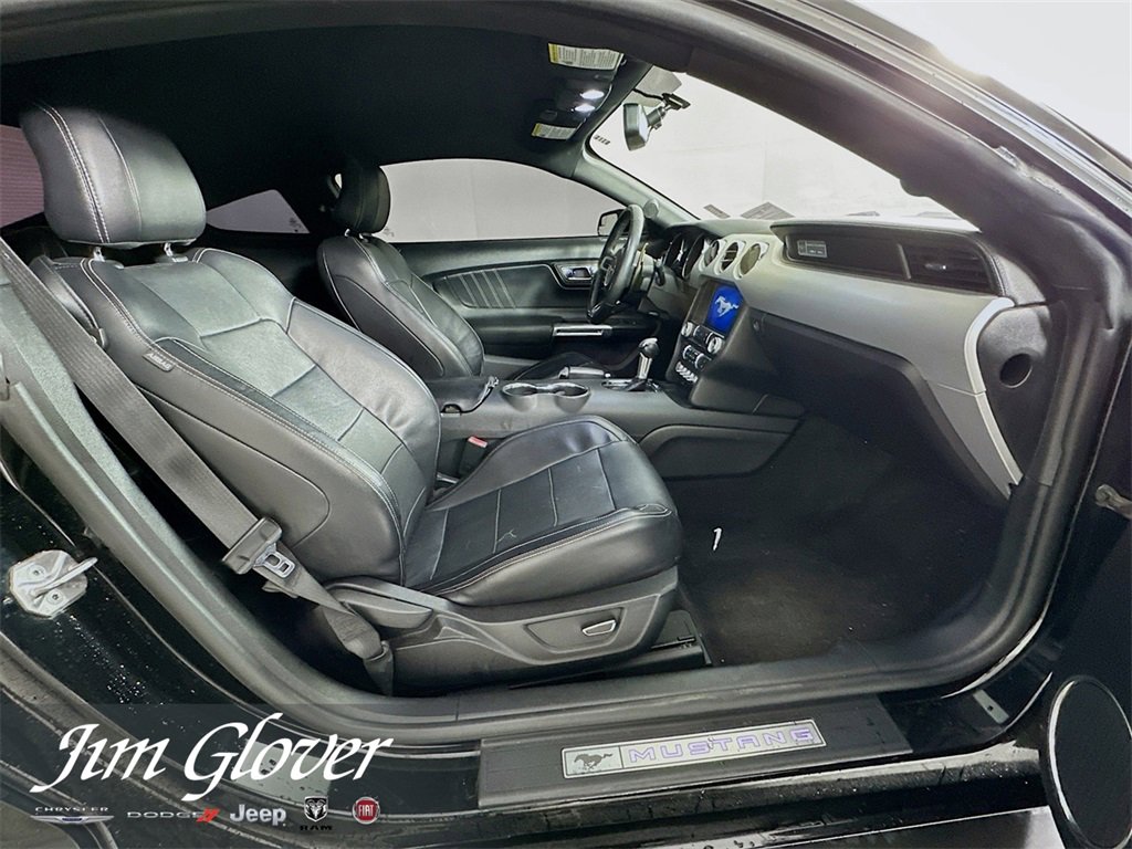 Used 2015 Ford Mustang GT Premium image 16