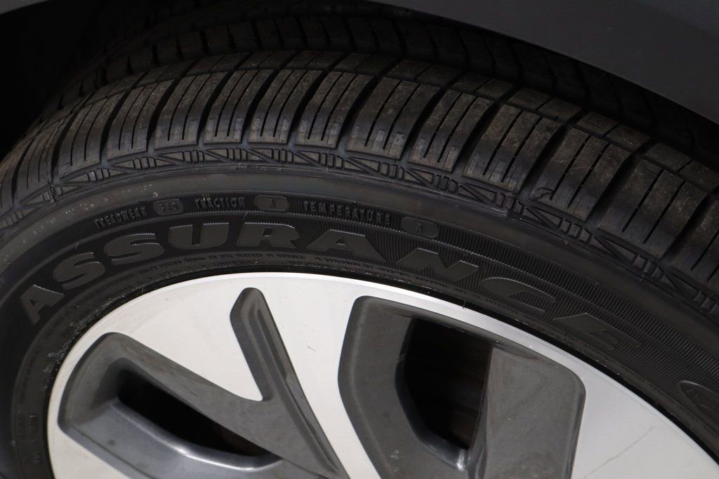 Used 2022 Kia Niro EX w/ Cold Weather Package image 19