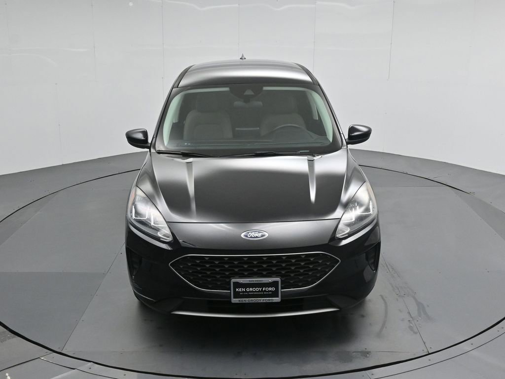 Certified 2021 Ford Escape SE image 36