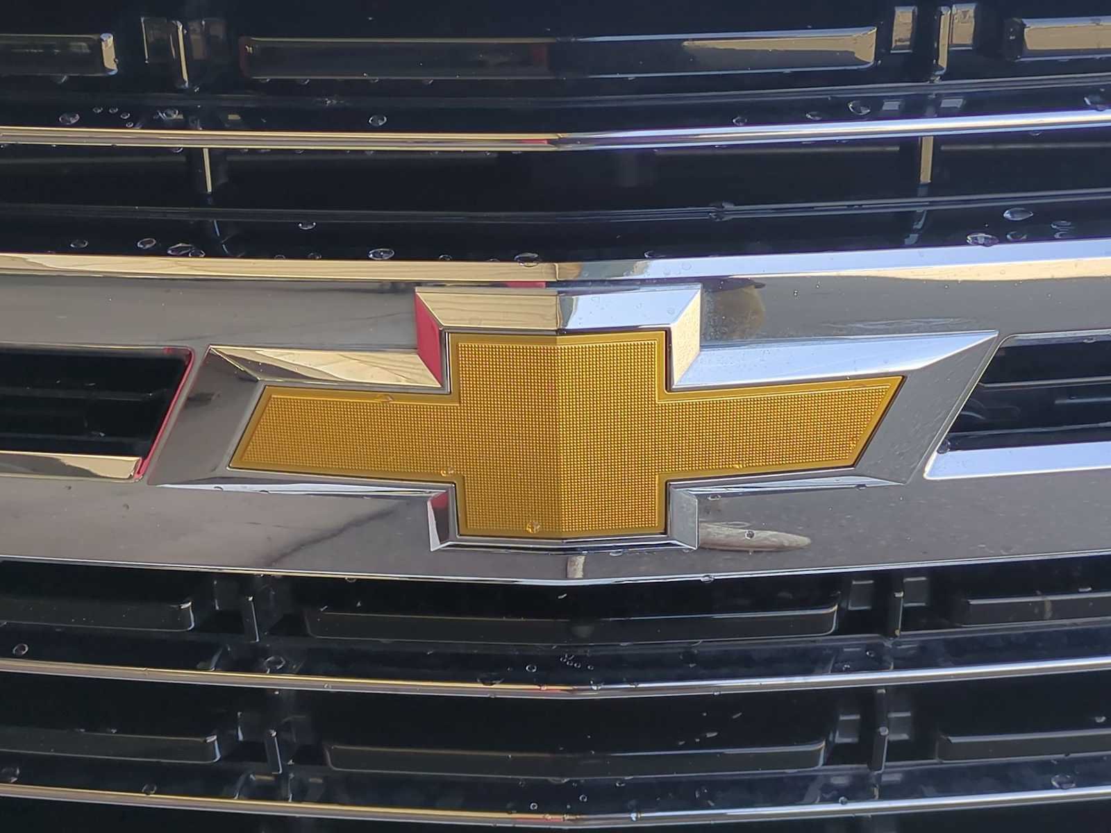 Used 2024 Chevrolet Tahoe LT RWD image 8