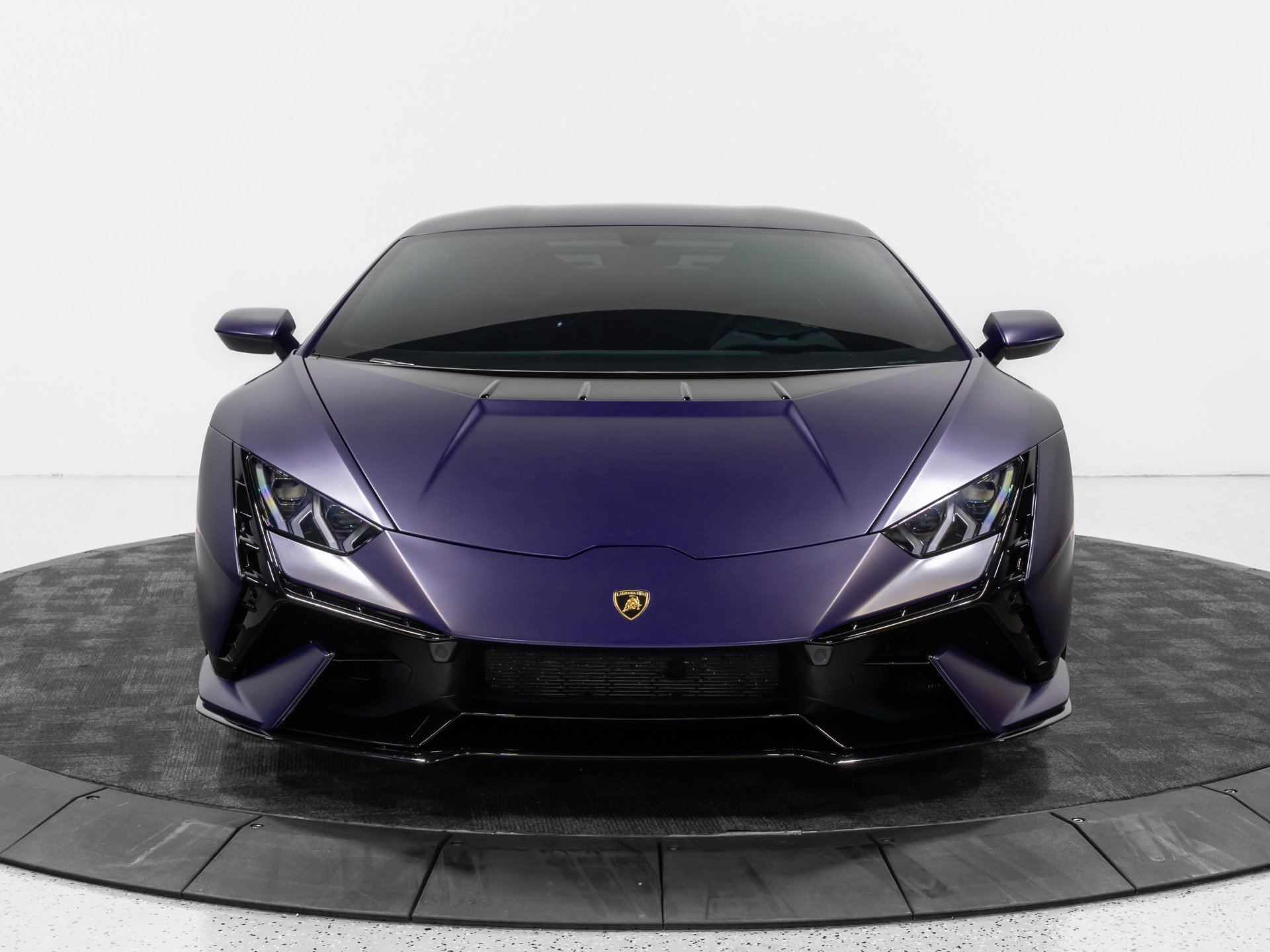 Used 2024 Lamborghini Huracan Tecnica RWD image 13