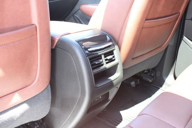 Used 2024 Cadillac XT5 Premium Luxury AWD/4WD image 24