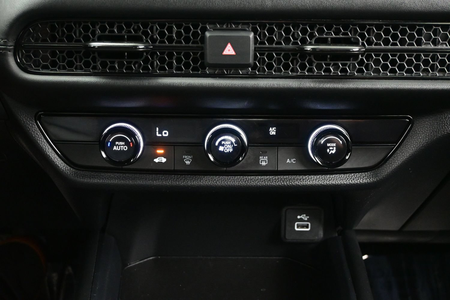 Used 2024 Honda HR-V LX image 19