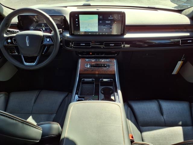 New 2025 Lincoln Aviator Black Label image 6