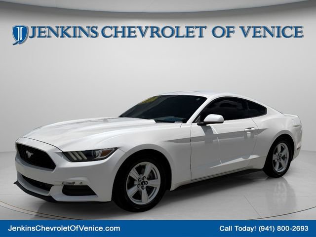 Used 2017 Ford Mustang Coupe RWD image 11