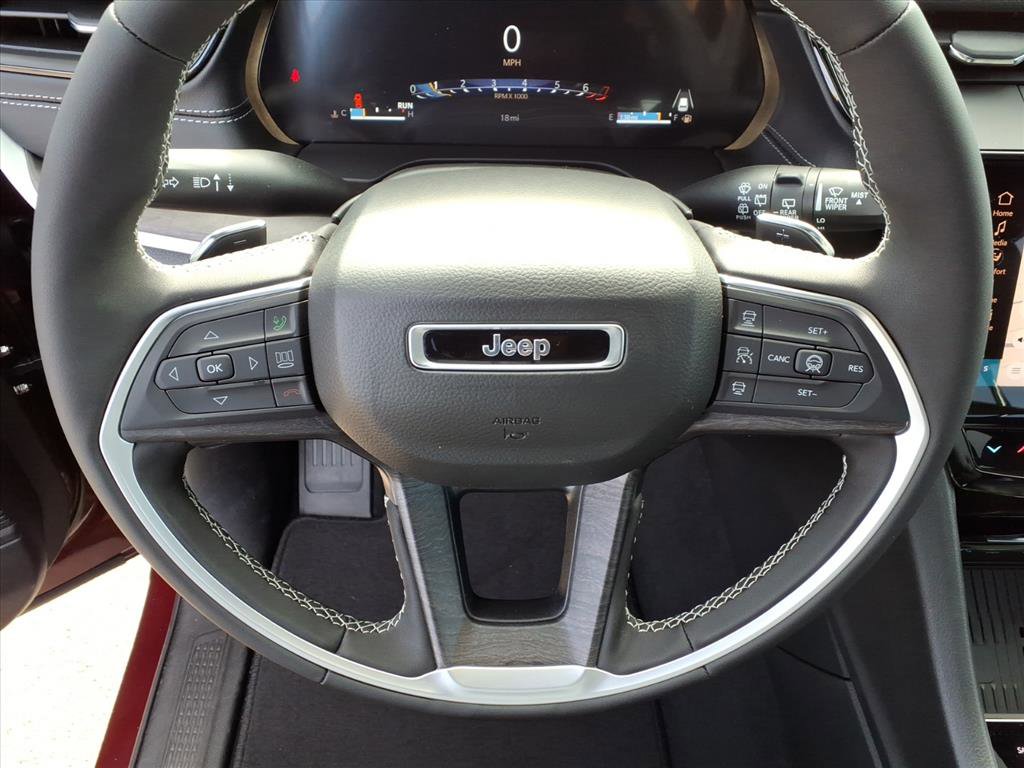 New 2026 Jeep Grand Cherokee Altitude image 23